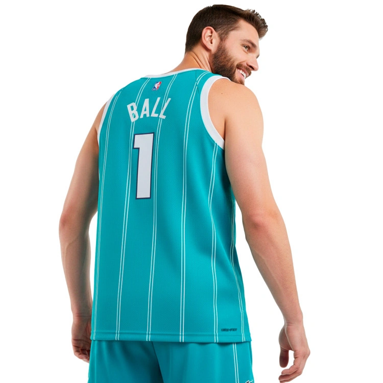 camiseta-nike-charlotte-hornets-primera-equipacion-2022-rapid-teal-ball-lemelo-1