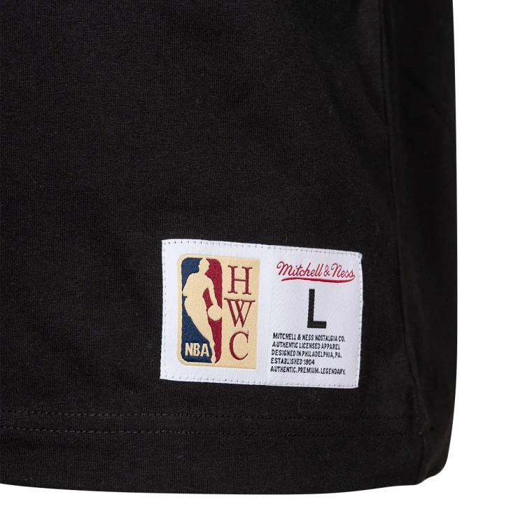 camiseta-mitchell-ness-double-hit-ss-pocket-tee-vintage-logo-black-5