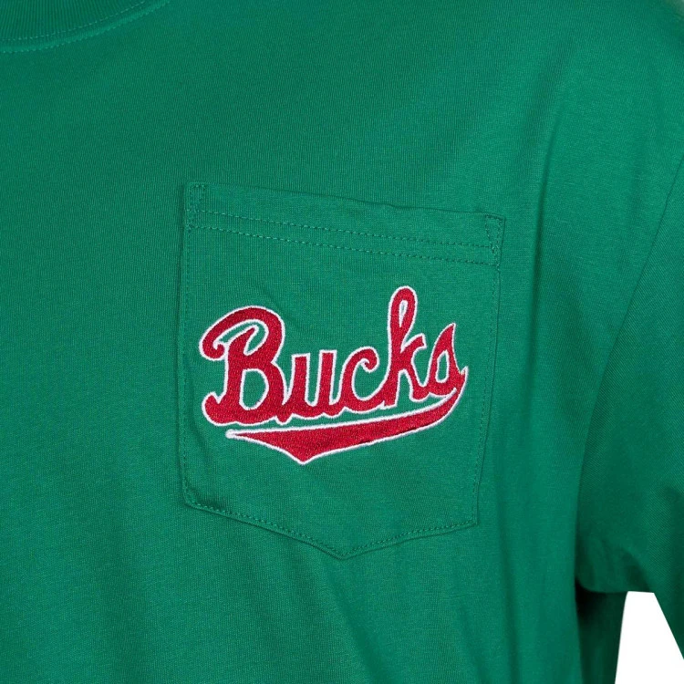 camiseta-mitchell-ness-double-hit-ss-pocket-tee-vintage-logo-green-5