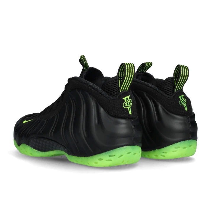 zapatilla-nike-air-foamposite-one-negro-5