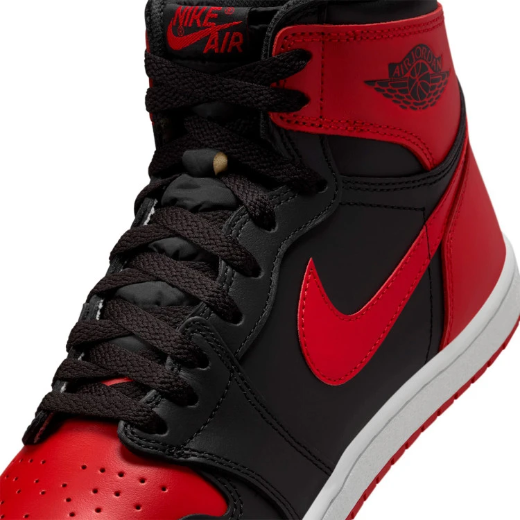 zapatilla-jordan-air-jordan-1-high-85-black-varsity-red-white-6