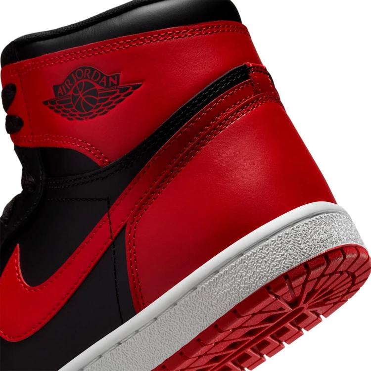 zapatilla-jordan-air-jordan-1-high-85-black-varsity-red-white-7