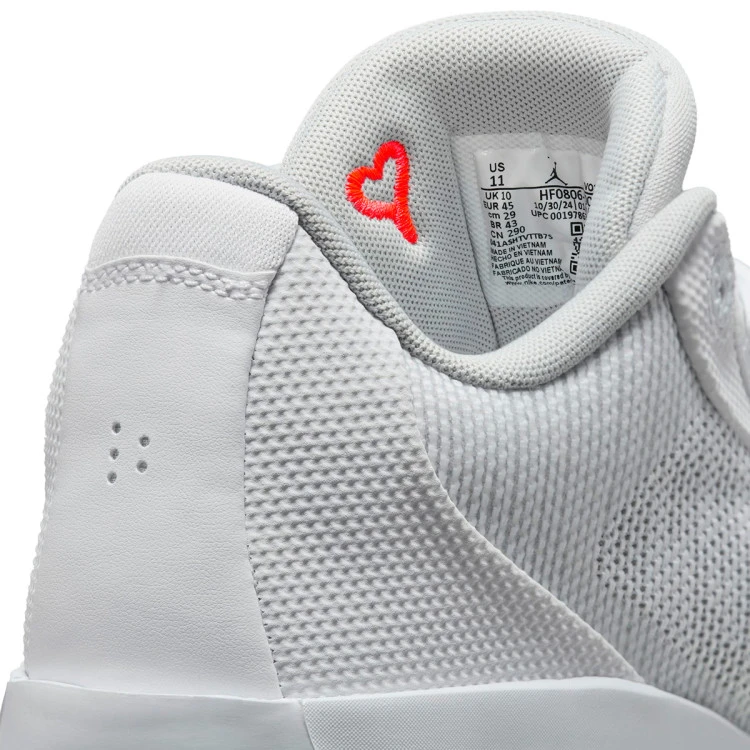 zapatillas-jordan-luka.77-back-to-school-white-grey-fog-6