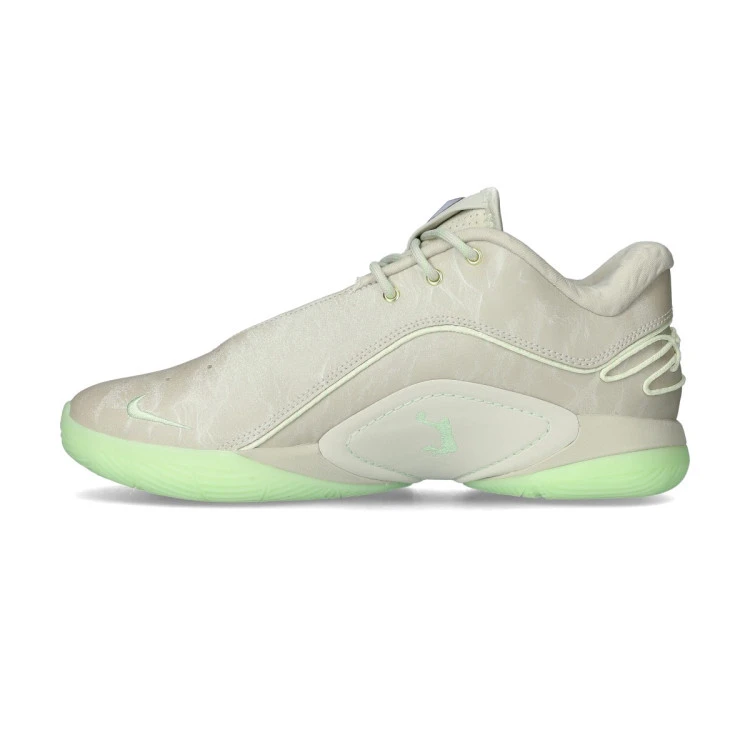 zapatillas-nike-lebron-22-dunkman-light-bone-soft-pearl-vapor-green-2