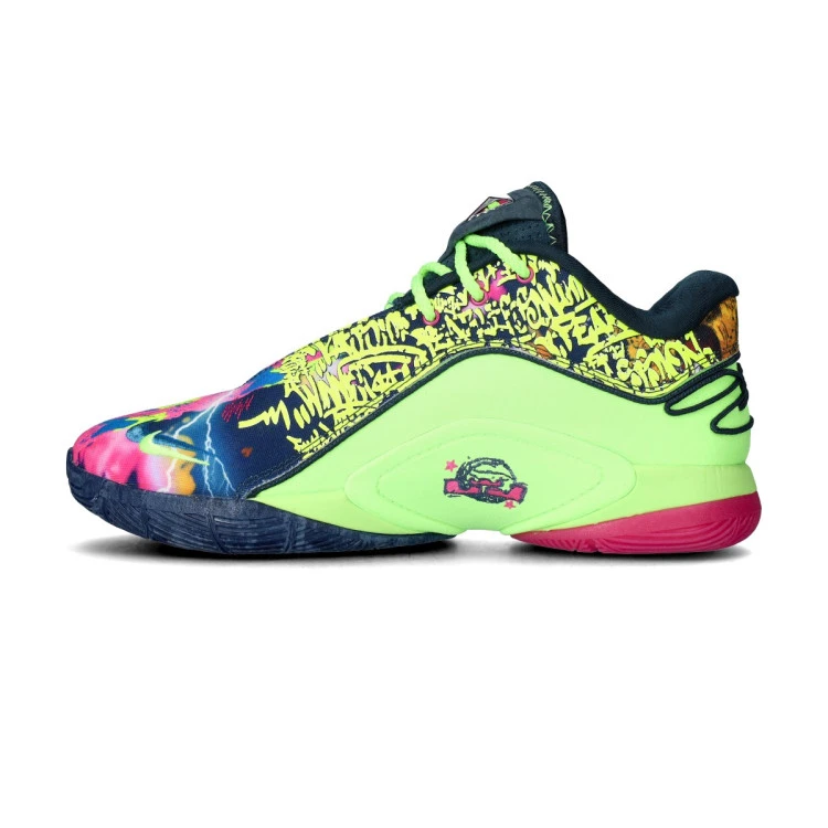 zapatillas-nike-lebron-22-bryces-world-blustery-fireberry-ghost-green-2