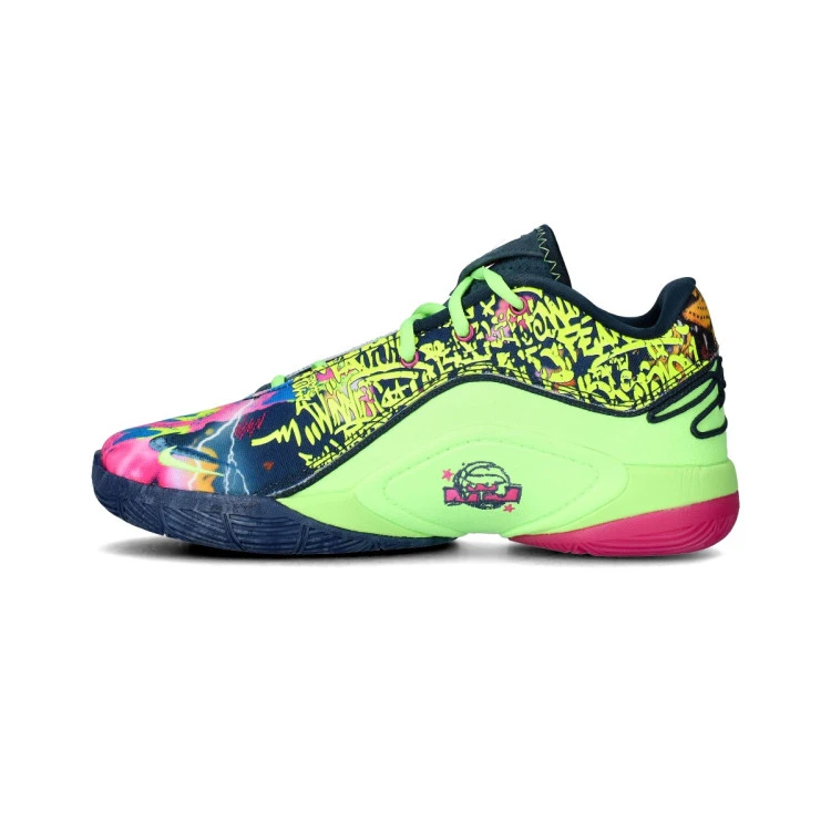 zapatillas-nike-lebron-22-bryces-world-nino-blustery-fireberry-ghost-green-2