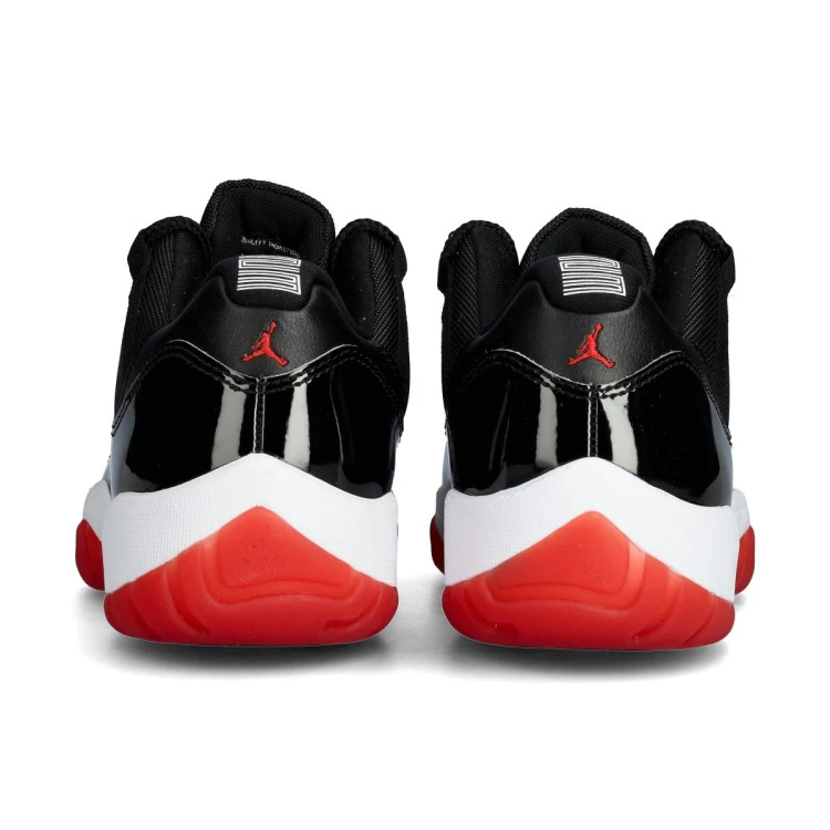 zapatilla-jordan-air-jordan11-retrolow-bred-black-varsity-red-white-4