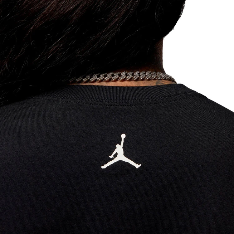 camiseta-jordan-flight-essentials-air-jordan-1-black-white-4