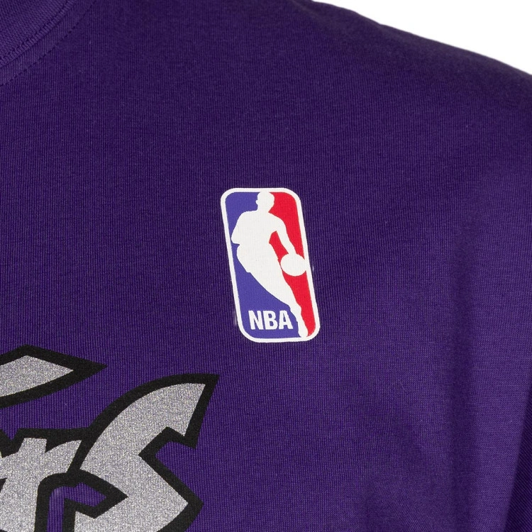 camiseta-mitchell-ness-name-number-tee-raptors-carter-purple-5