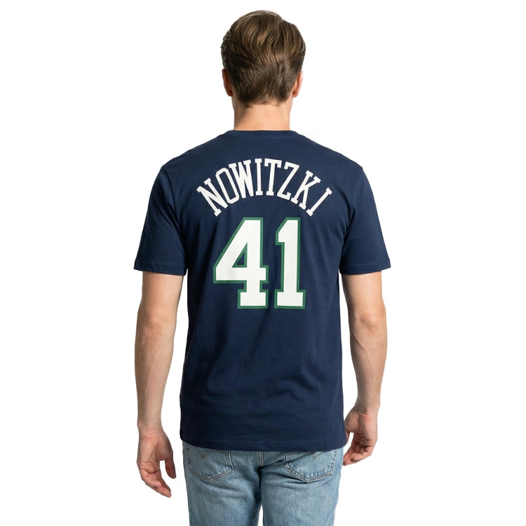 camiseta-mitchell-ness-name-number-dallas-mavericks-nowitzki-navy-1