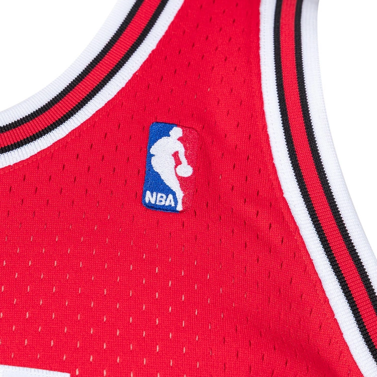 camiseta-mitchell-ness-nba-swingman-jersey-bulls-1997-scottie-pippen-granate-5