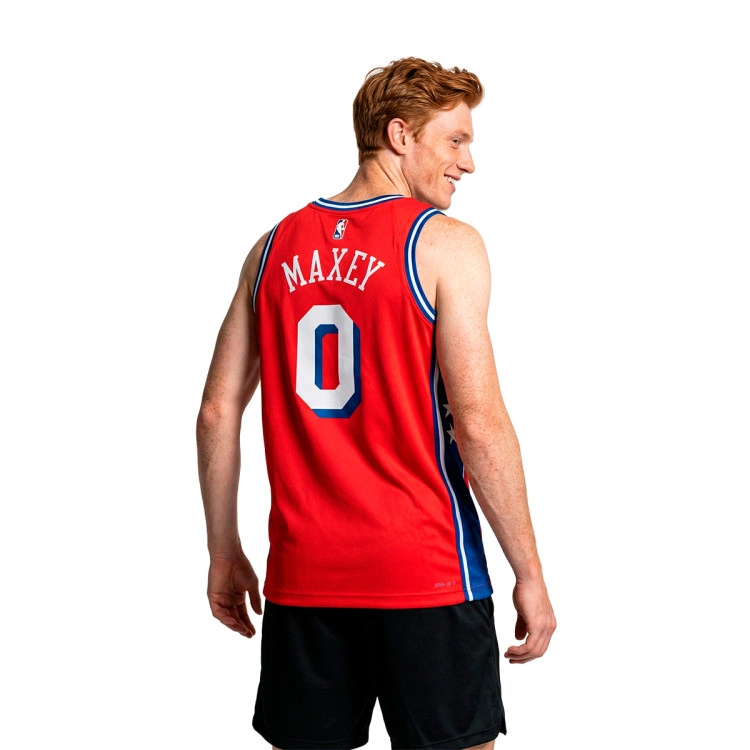 camiseta-jordan-philadelphia-76ers-statement-edition-swingman-tyrese-maxey-red-1