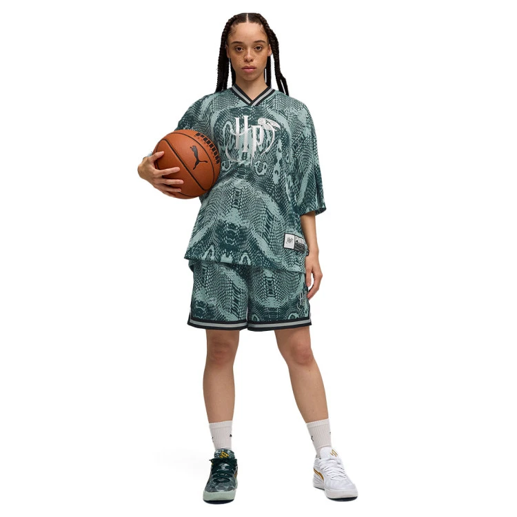 pantalon-corto-puma-hoops-x-harry-potter-aop-mujer-green-terrain-aop-4