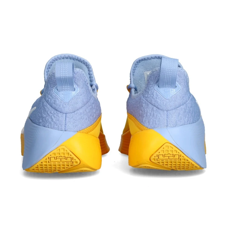 zapatilla-nike-lebron-tr-1-plata-4