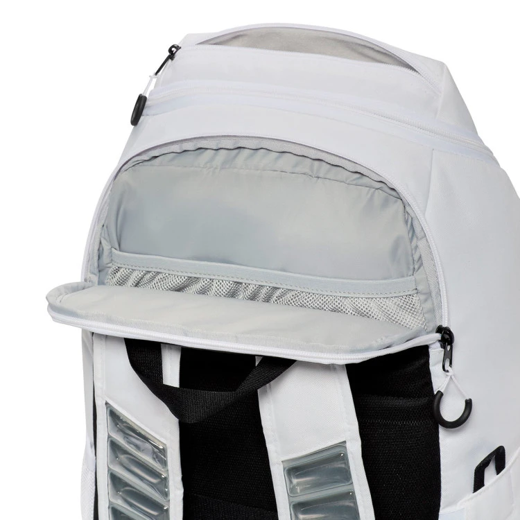 mochila-nike-varsity-elite-32l-white-black-metallic-gold-4