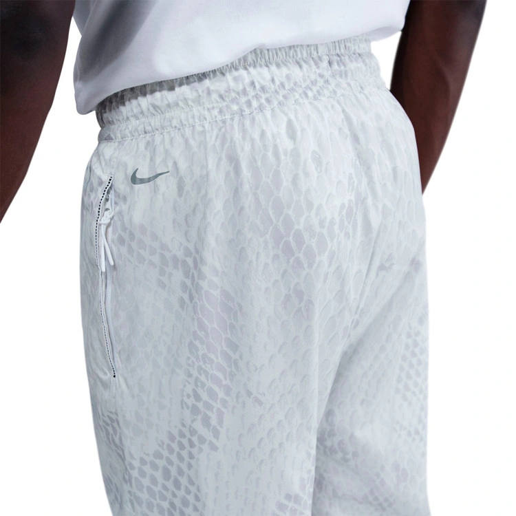pantalon-largo-nike-kobe-light-weight-woven-white-reflective-silv-2