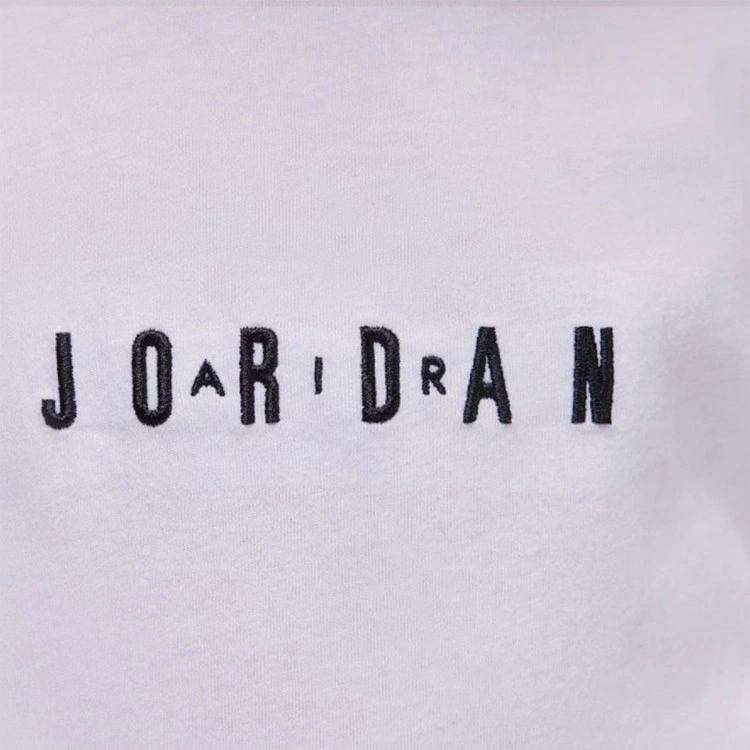 camiseta-jordan-wordmark-emb-crew-preescolar-white-4