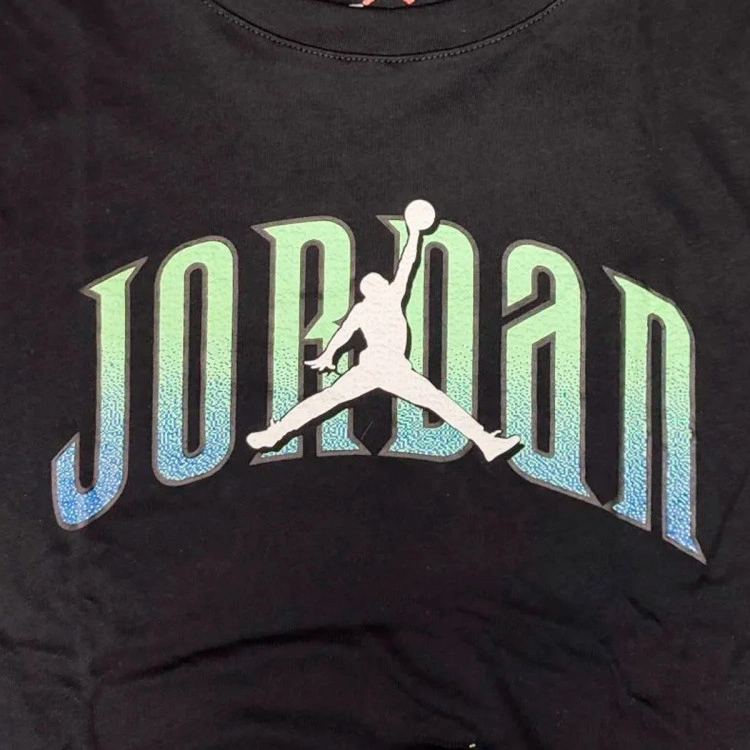 camiseta-jordan-jumpman-global-arch-nino-black-2