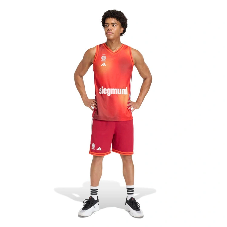 pantalon-corto-adidas-bayern-munich-primera-equipacion-2025-2026-active-maroon-5