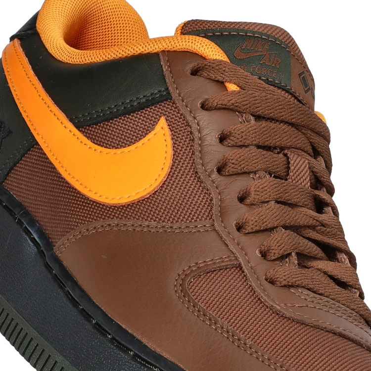zapatilla-nike-air-force-1-gore-tex-marron-7