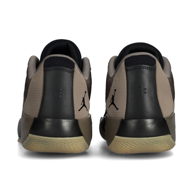 zapatillas-jordan-luka.77-gum-cave-stone-black-gum-light-brown-4