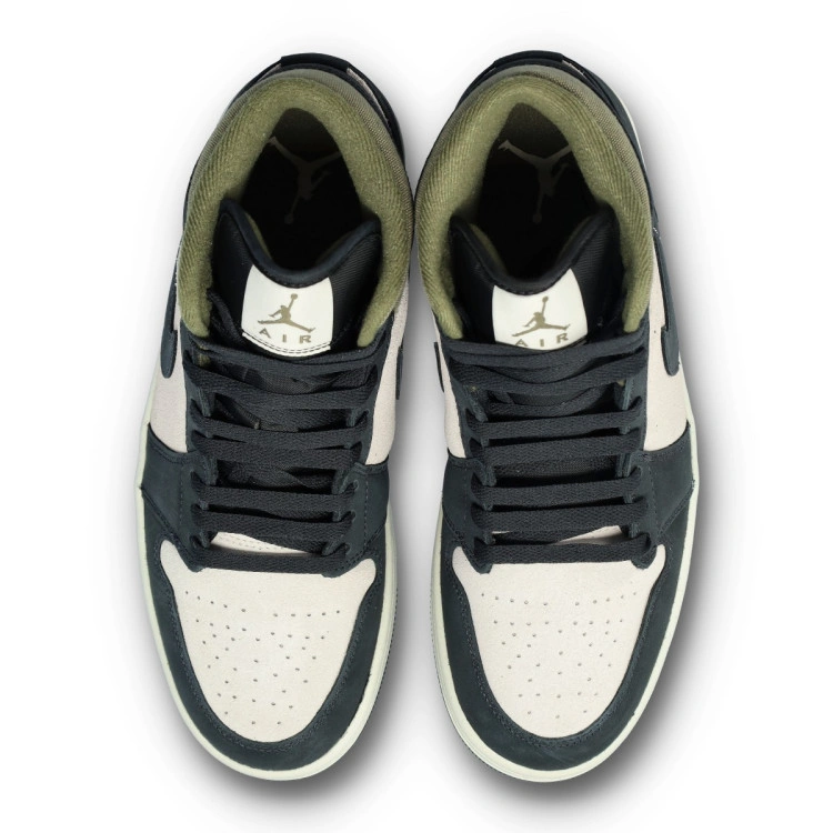 zapatilla-jordan-air-jordan-1-mid-se-beige-4