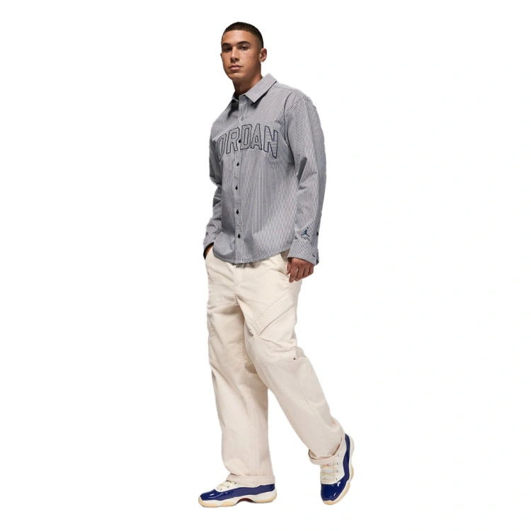 zapatilla-jordan-air-jordan-11-retro-rare-air-deep-royal-blue-fire-red-sail-black-8