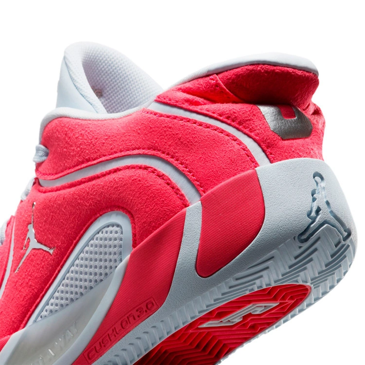 zapatillas-jordan-tatum-4-premium-st.-louis-nino-siren-red-metallic-silver-football-grey-6