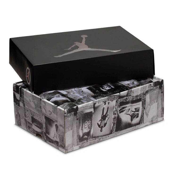 zapatilla-jordan-air-jordan-4-retro-og-flight-club-sail-black-univ-red-9