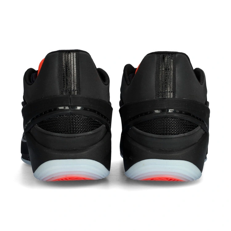 zapatillas-jordan-luka-5-bred-black-bright-crimson-4