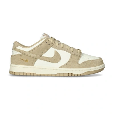 Baskets Femme Nike Dunk Low