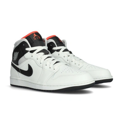 Baskets Air Jordan 1 Mid