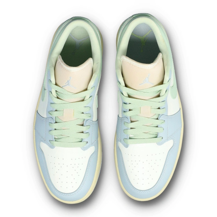 zapatilla-jordan-air-jordan-1-low-mujer-blanco-4