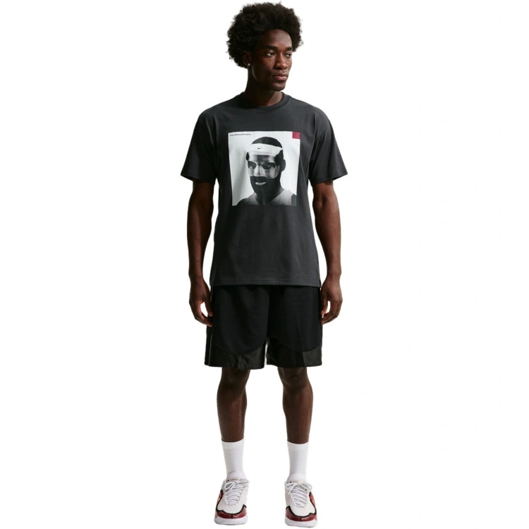 camiseta-nike-lebron-james-masked-menace-off-noir-3