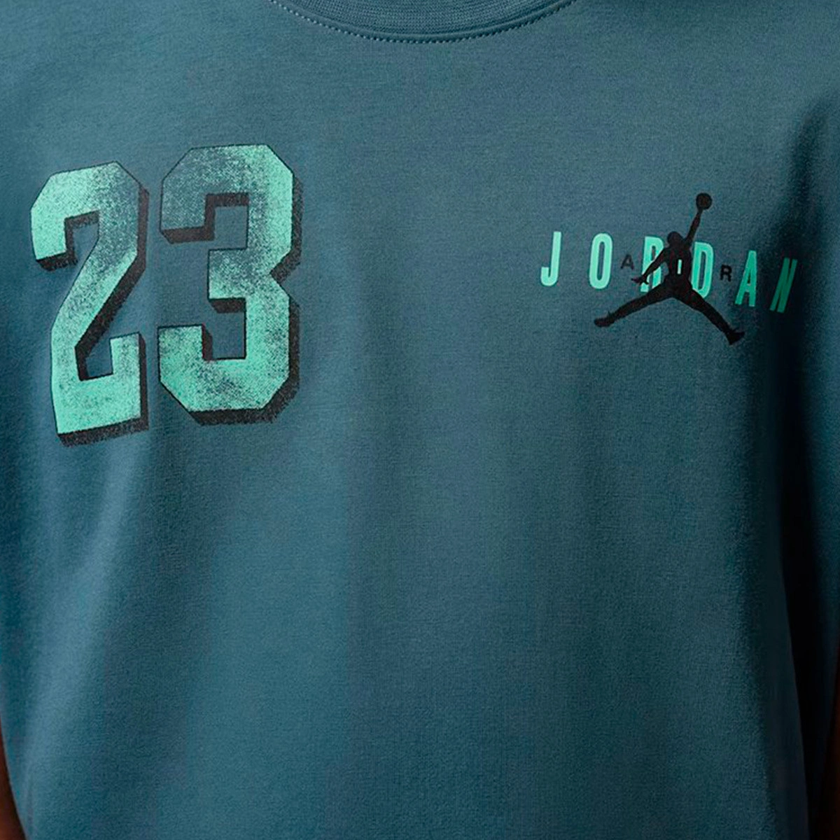 camiseta-jordan-brooklyn-varsity-nino-ash-green-3
