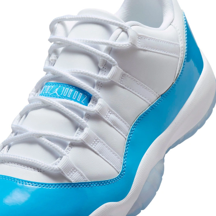 zapatilla-jordan-air-jordan-11-retro-low-unc-white-univ-blue-black-5