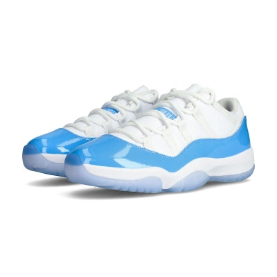 Baskets Chaussures Air Jordan 11 Retro Low UNC