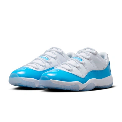 Baskets Chaussures Air Jordan 11 Retro Low UNC