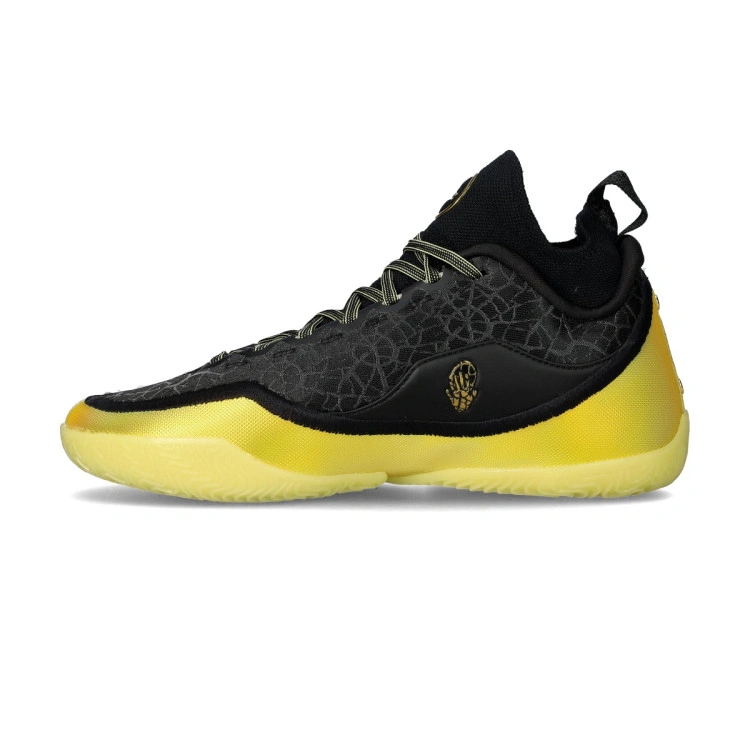 zapatillas-nike-lebron-23-elite-hurt-feelings-write-history-black-soft-yellow-stadium-green-college-grey-2