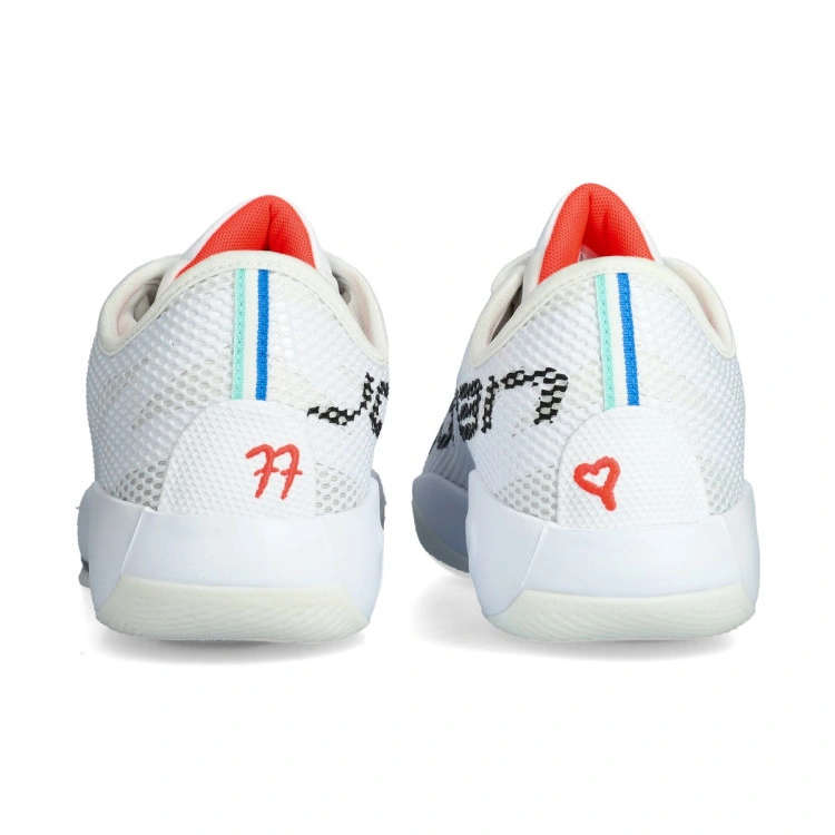 zapatillas-jordan-luka-77-white-bright-crimson-black-sail-4