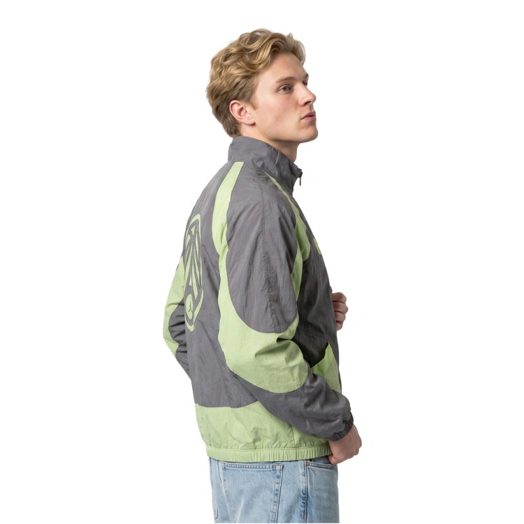 chaqueta-jordan-sport-classic-q54-gunsmoke-key-lime-key-lime-2