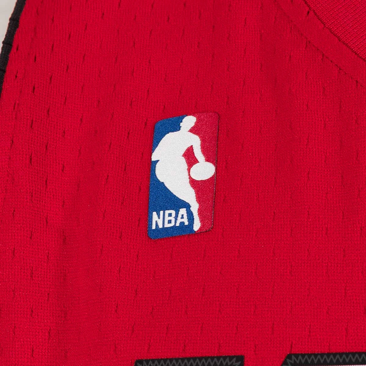 camiseta-mitchell-ness-miami-heat-2005-shaquille-oneal-university-red-4