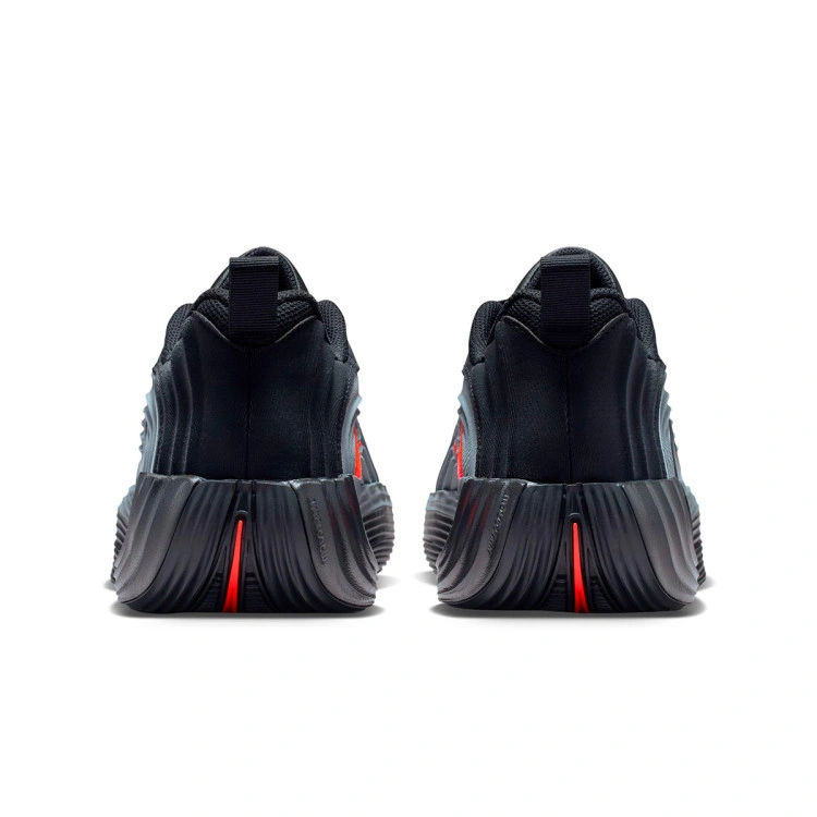 zapatillas-nike-giannis-immortality-5-black-bright-crimson-volt-photon-dust-dk-smok-4