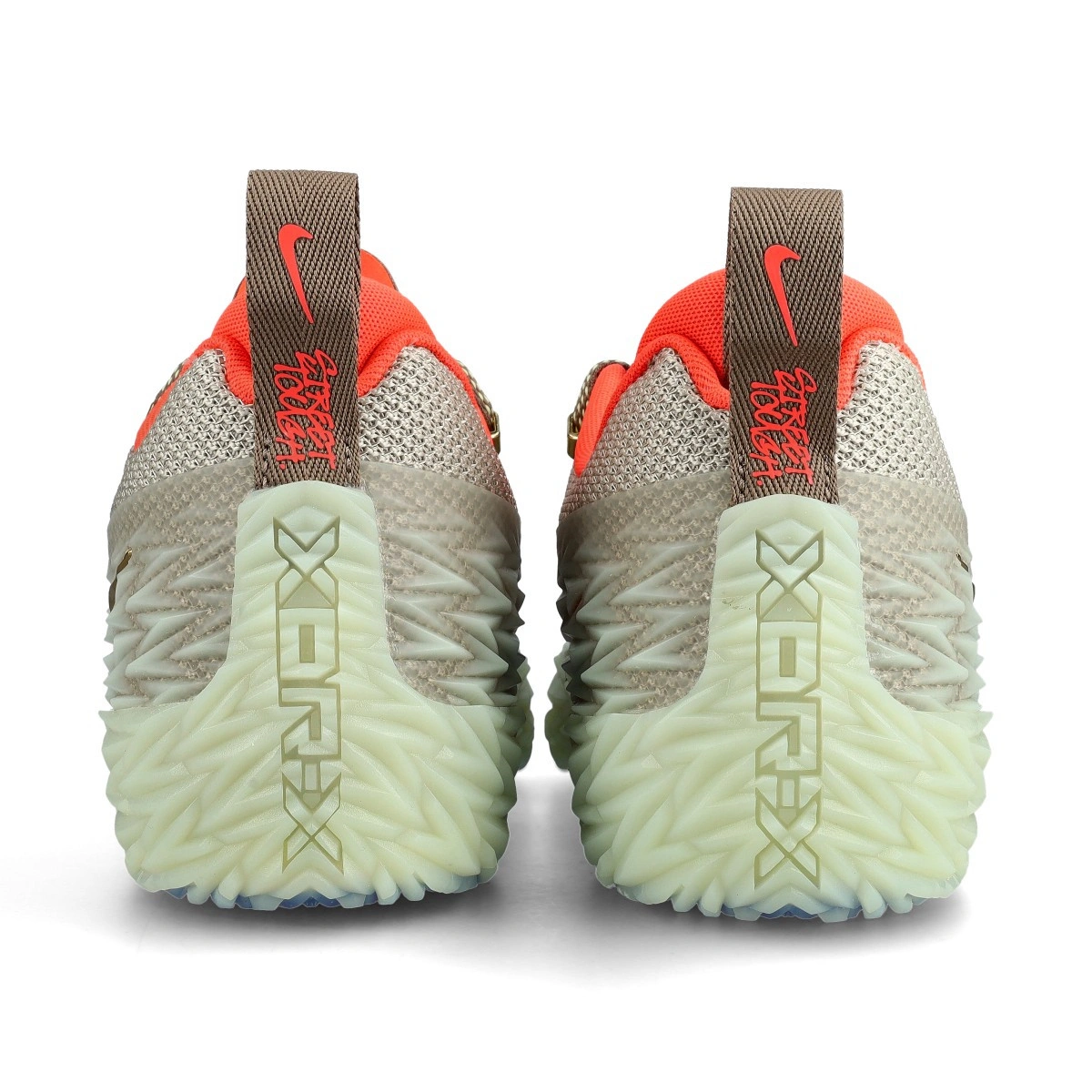 zapatillas-nike-s.t.-charge-gris-4