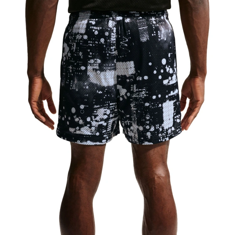 pantalon-corto-nike-standard-issue-practice-mesh-5-aop-white-black-pale-ivory-1