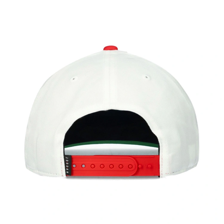 gorra-jordan-pro-unstructured-chicago-bulls-flat-bill-5pnl-white-university-red-kelly-green-university-r-2