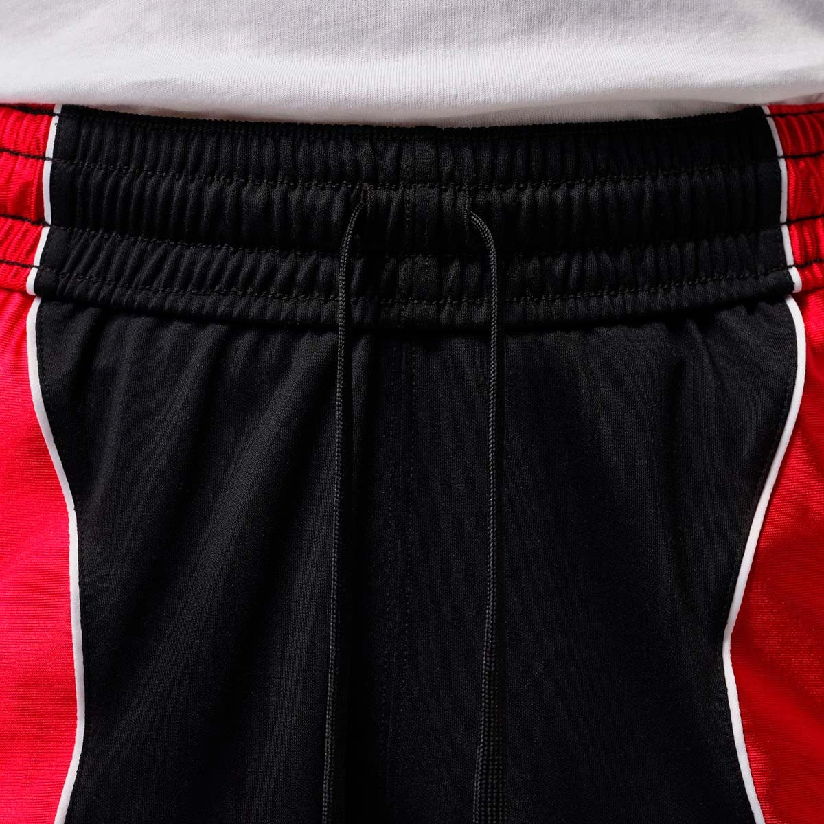 pantalon-corto-jordan-sport-y2k-black-white-gym-red-5