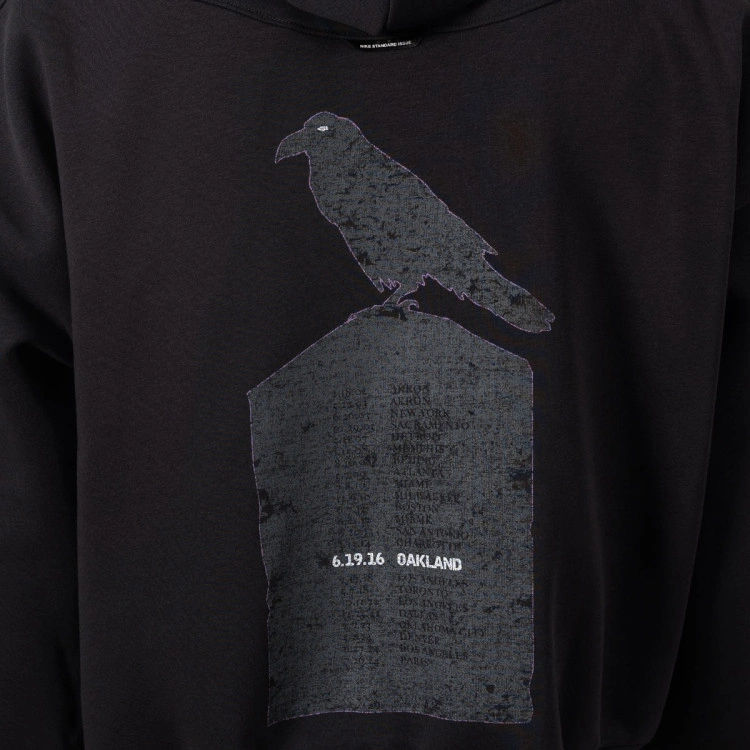 sudadera-nike-lebron-james-hurt-feelings-off-noir-6