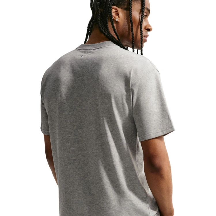 camiseta-nike-kobe-bryant-max90-dri-fit-tee-dark-grey-heather-1