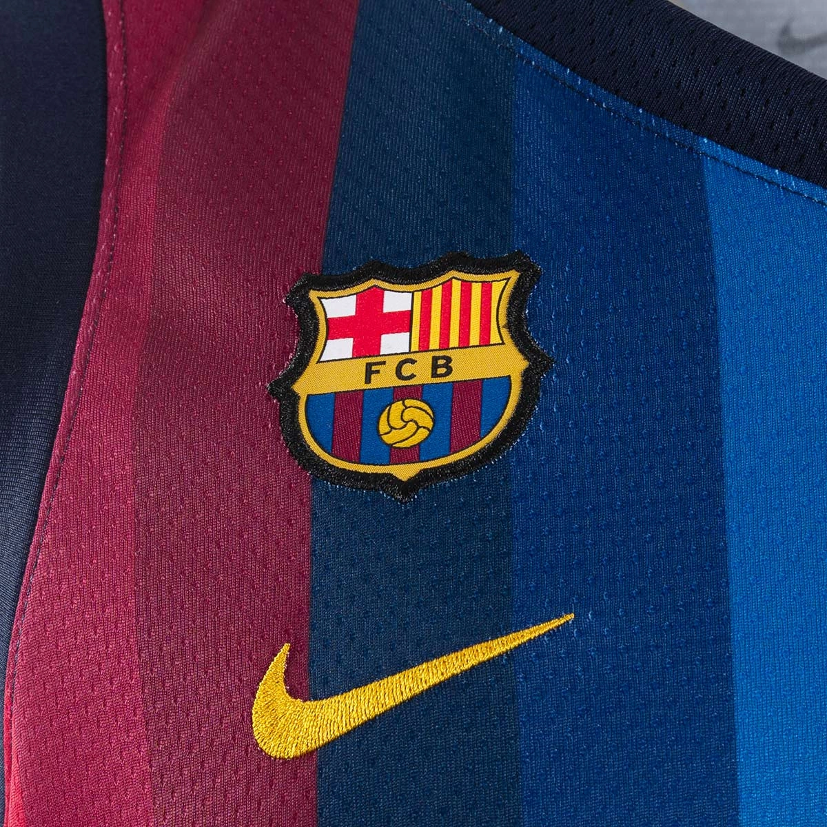 camiseta-nike-fc-barcelona-primera-equipacion-2026-2027-game-royal-2